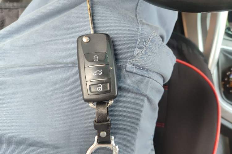Used Geely Auto Vision X3 2017 1.5L Manual Elite Model Vehicle Key