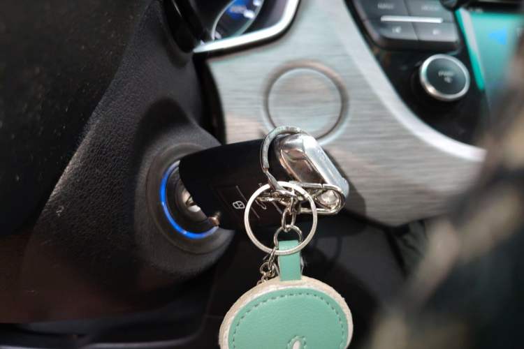 Used Geely Auto Vision X3 2017 1.5L Manual Elite Model Vehicle Key