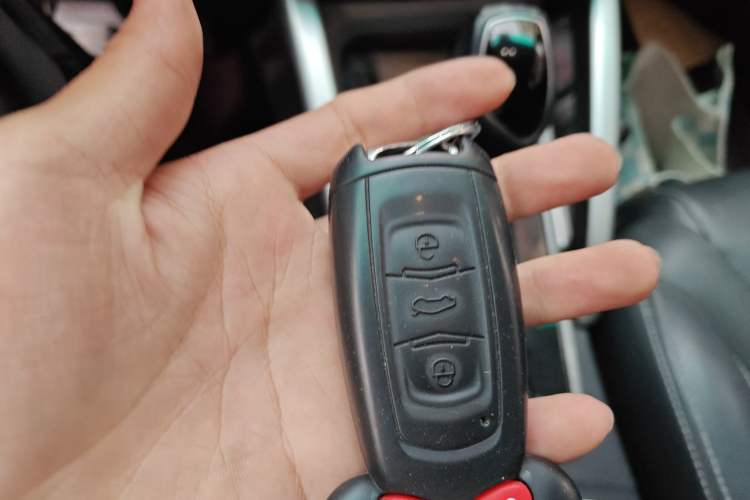 Used Geely Auto Vision X3 2017 1.5L Automatic Elite Model Vehicle Key