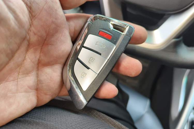 Used Geely Auto Vision X3 2017 1.5L Automatic Elite Model Vehicle Key