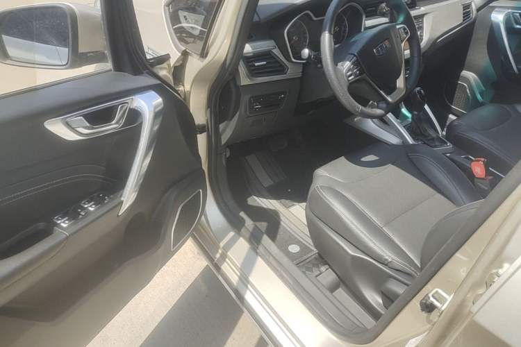 Used Geely Auto Vision X3 2017 1.5L Automatic Elite Model Driver Seat
