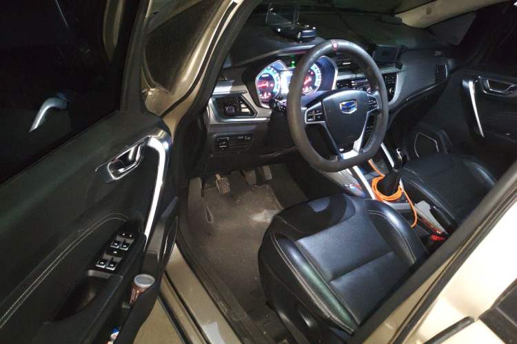 Used Geely Auto Vision X3 2017 1.5L Manual Luxury Model Driver Seat