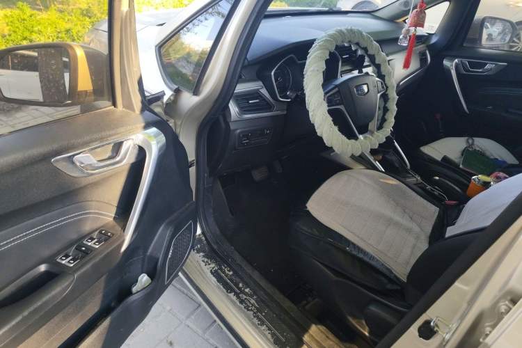 Used Geely Auto Vision X3 2017 1.5L Automatic Elite Model Driver Seat