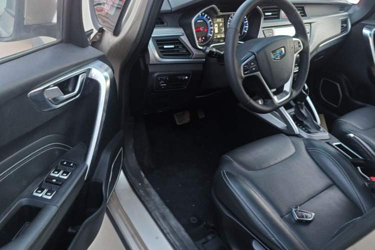 Used Geely Auto Vision X3 2017 1.5L Automatic Luxury Model Driver Seat