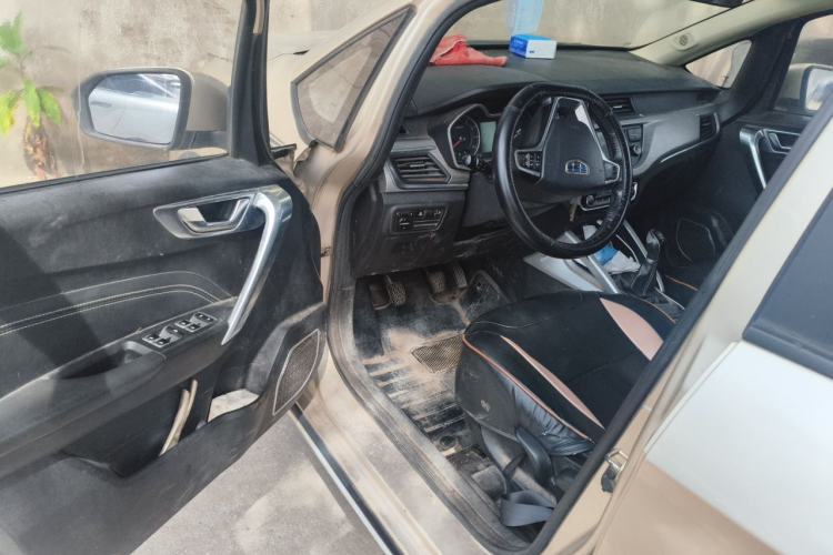 Used Geely Auto Vision X3 2017 1.5L Manual Luxury Model Driver Seat