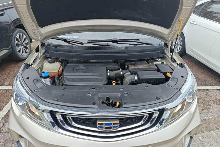 Used Geely Auto Vision X3 2017 1.5L Automatic Luxury Model Engine Bay