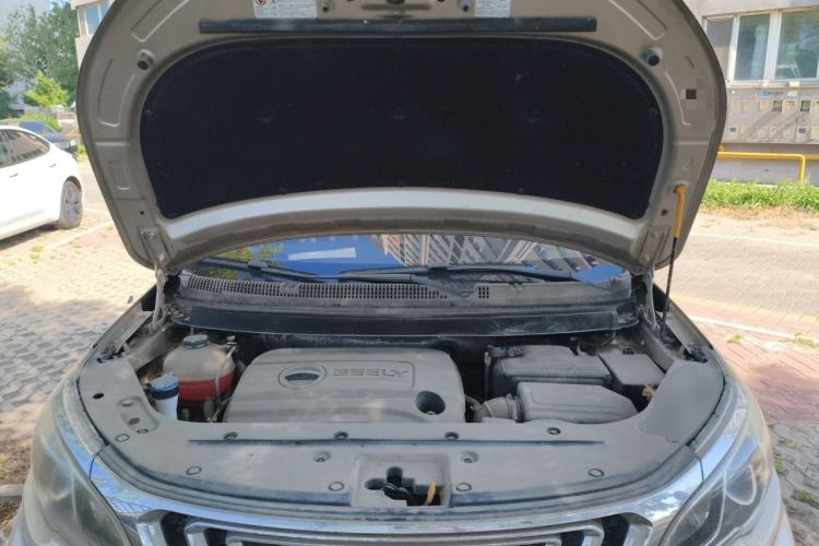 Used Geely Auto Vision X3 2017 1.5L Manual Entry-Level Model Engine Bay