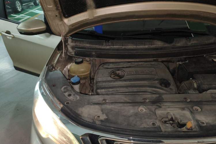 Used Geely Auto Vision X3 2017 1.5L Manual Elite Model Engine Bay Right