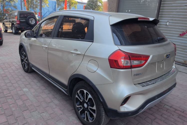 Used Geely Auto Vision X3 2017 1.5L Manual Elite Model Exterior 2