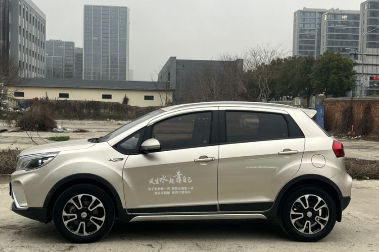 Used Geely Auto Vision X3 2017 1.5L Manual Elite Model Exterior 2