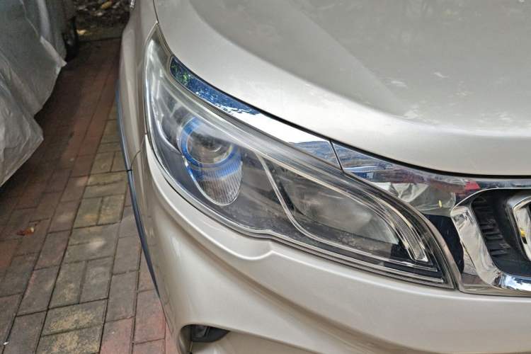 Used Geely Auto Vision X3 2017 1.5L Automatic Elite Model Exterior 6