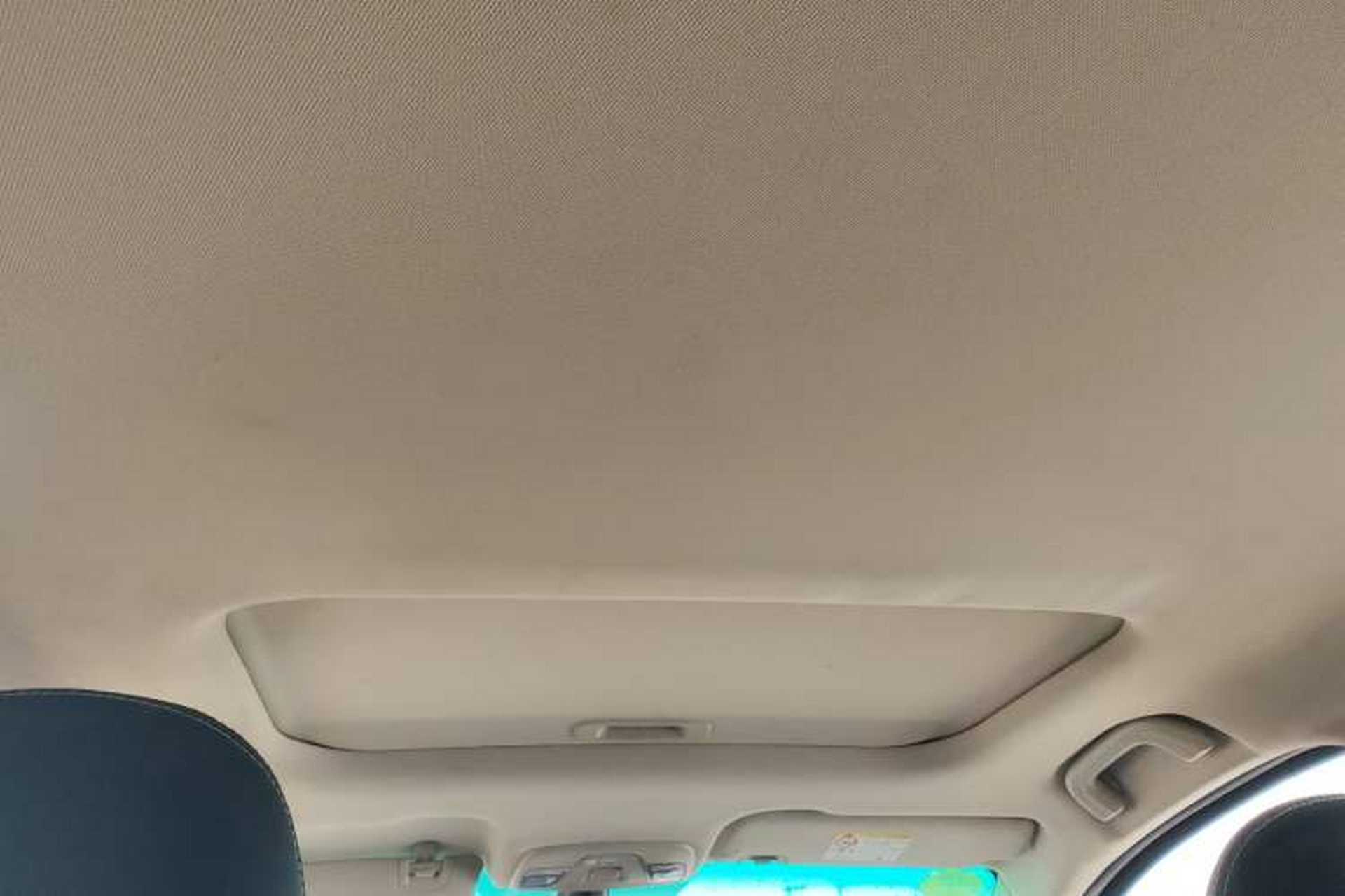 Used Geely Auto Vision X3 2017 1.5L Manual Luxury Model Headliner
