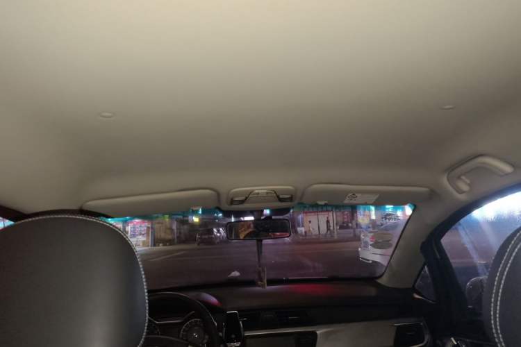 Used Geely Auto Vision X3 2017 1.5L Automatic Elite Model Headliner