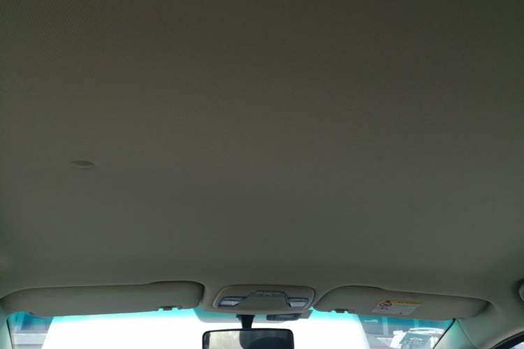 Used Geely Auto Vision X3 2017 1.5L Automatic Elite Model Headliner
