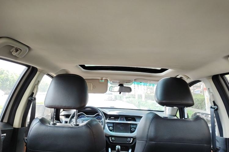 Used Geely Auto Vision X3 2017 1.5L Manual Luxury Model Headliner