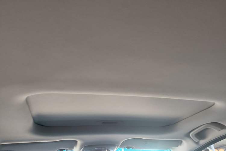 Used Geely Auto Vision X3 2017 1.5L Automatic Luxury Model Headliner