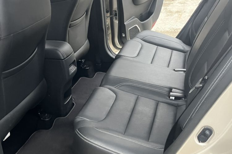 Used Geely Auto Vision X3 2017 1.5L Manual Elite Model Interior 1