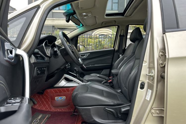 Used Geely Auto Vision X3 2017 1.5L Automatic Luxury Model Interior 2