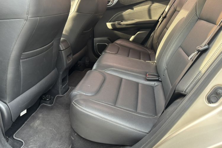 Used Geely Auto Vision X3 2017 1.5L Manual Elite Model Interior 2