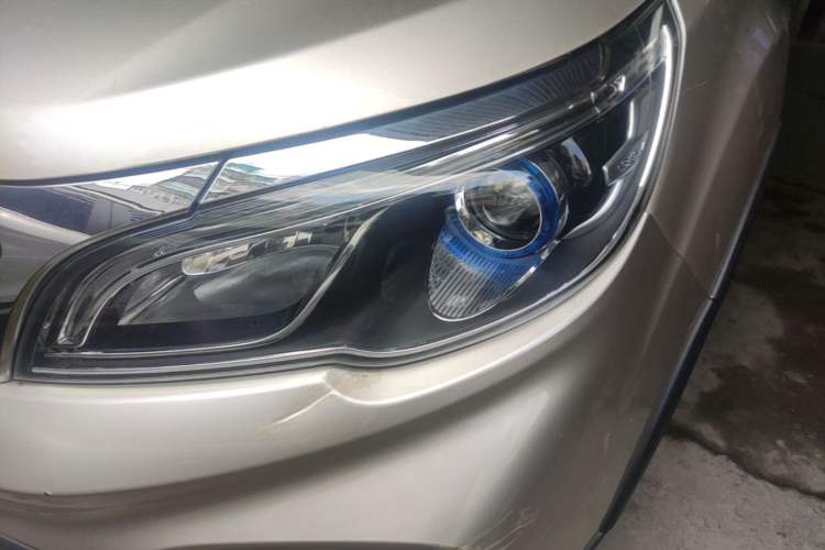 Used Geely Auto Vision X3 2017 1.5L Automatic Elite Model Left Front Headlight