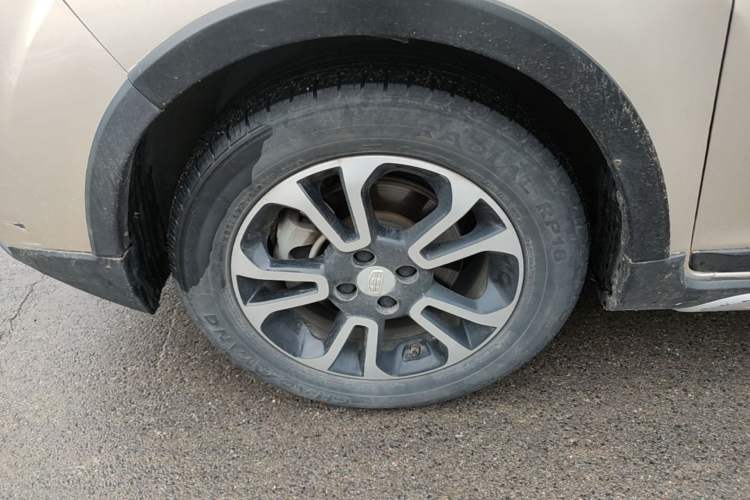 Used Geely Auto Vision X3 2017 1.5L Manual Elite Model Left Front Wheel Hub