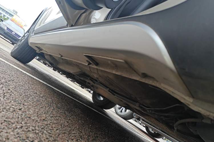 Used Geely Auto Vision X3 2017 1.5L Automatic Luxury Model Left Side Sill
