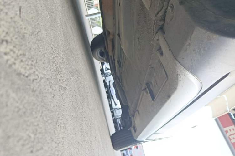 Used Geely Auto Vision X3 2017 1.5L Automatic Elite Model Left Side Sill