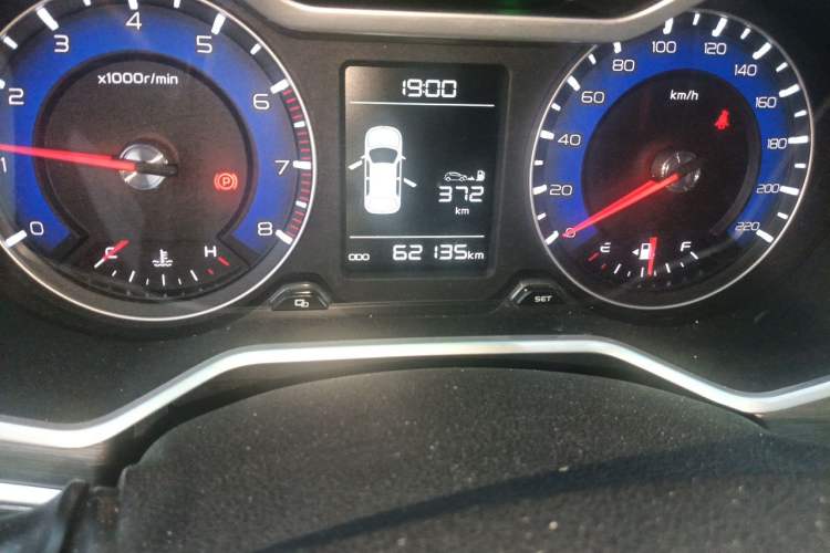 Used Geely Auto Vision X3 2017 1.5L Manual Elite Model Odometer Close Up