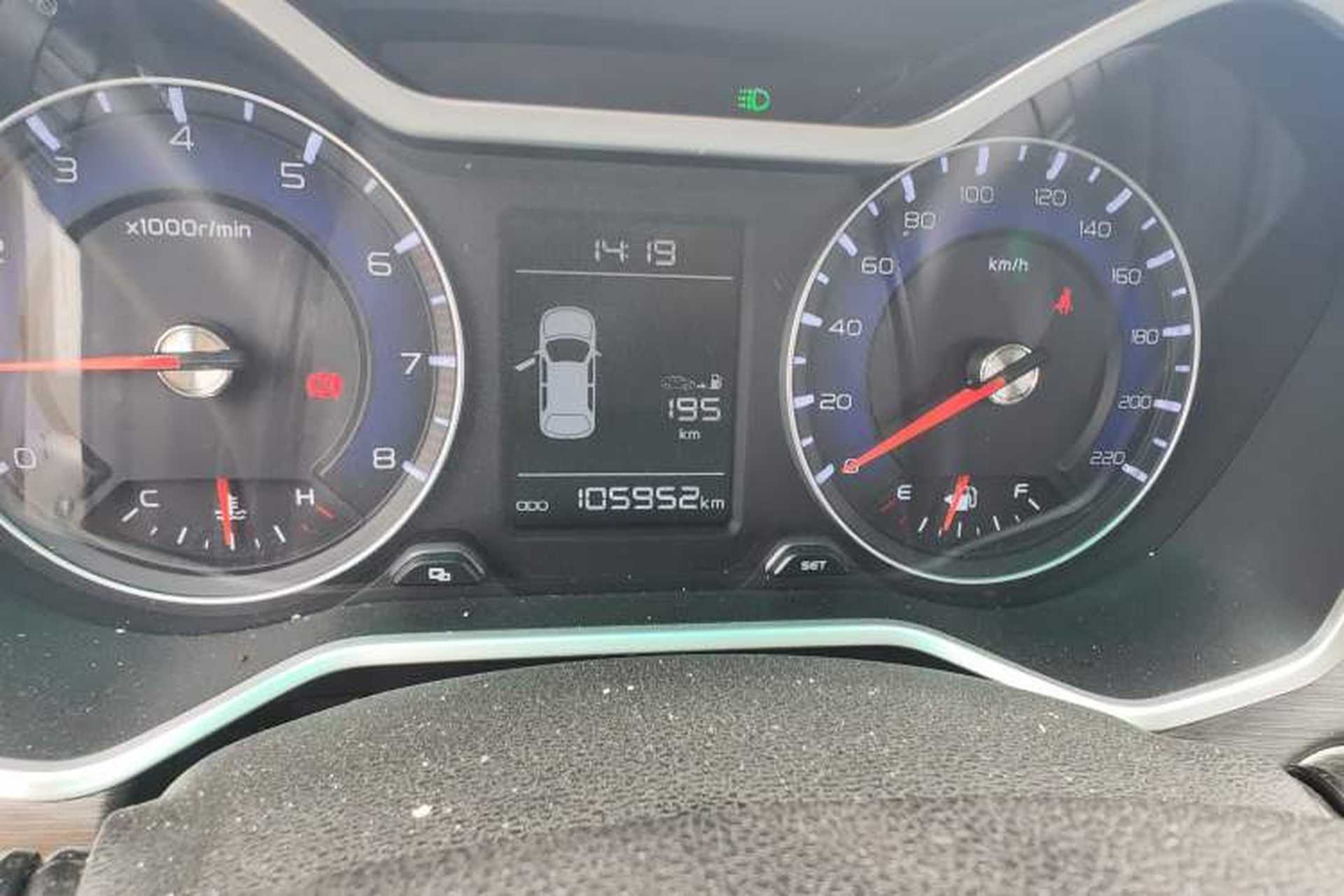 Used Geely Auto Vision X3 2017 1.5L Manual Luxury Model Odometer Close Up