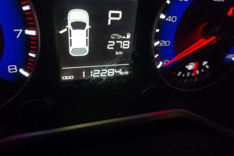 Used Geely Auto Vision X3 2017 1.5L Automatic Elite Model Odometer Close Up