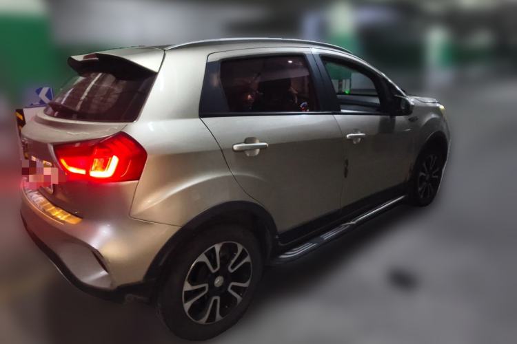 Used Geely Auto Vision X3 2017 1.5L Manual Elite Model Rear Right 45 Deg