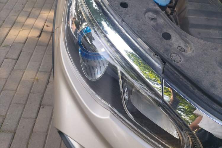 Used Geely Auto Vision X3 2017 1.5L Manual Luxury Model Right Front Headlight