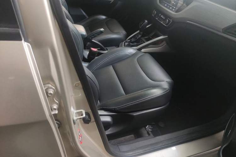 Used Geely Auto Vision X3 2017 1.5L Automatic Elite Model Right Front Seat