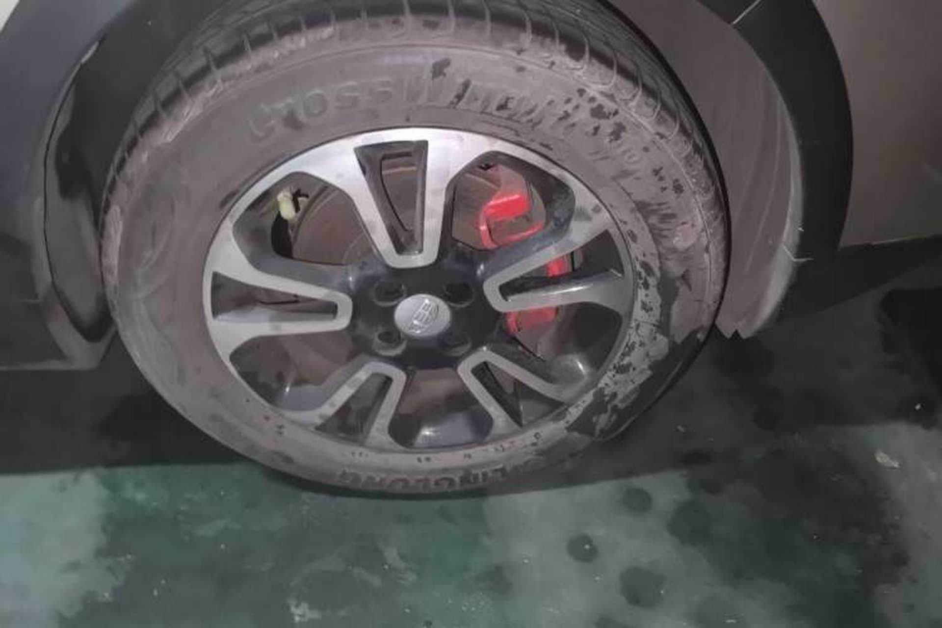 Used Geely Auto Vision X3 2017 1.5L Automatic Luxury Model Right Front Wheel Hub