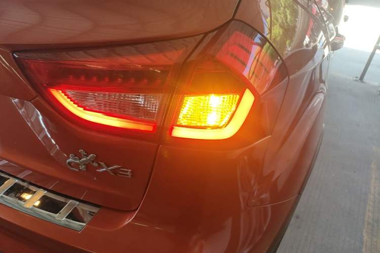 Used Geely Auto Vision X3 2017 1.5L Automatic Luxury Model Right Rear Taillight