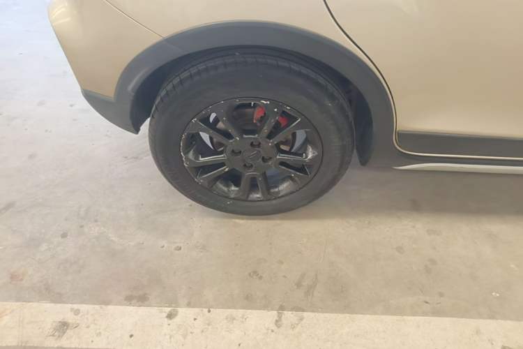 Used Geely Auto Vision X3 2017 1.5L Manual Luxury Model Right Rear Wheel Hub