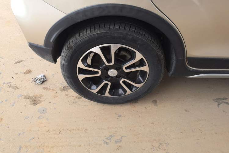Used Geely Auto Vision X3 2017 1.5L Manual Elite Model Right Rear Wheel Hub