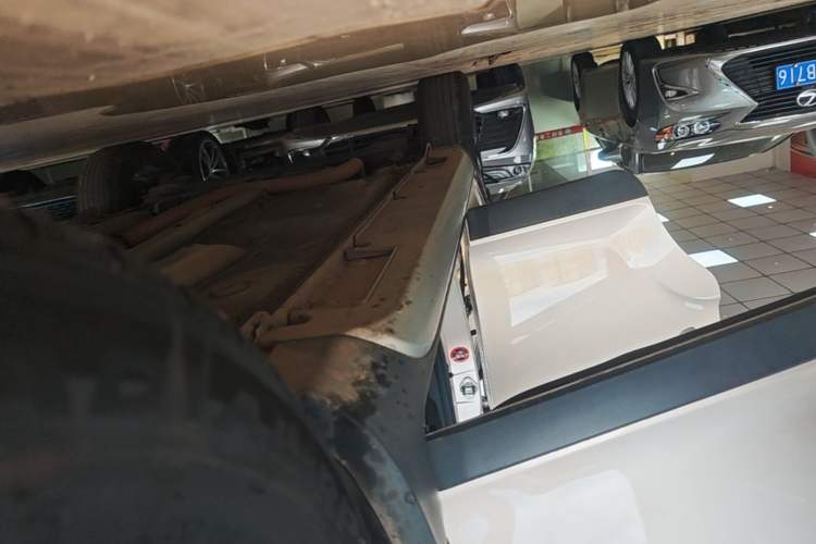 Used Geely Auto Vision X3 2017 1.5L Automatic Luxury Model Right Side Sill