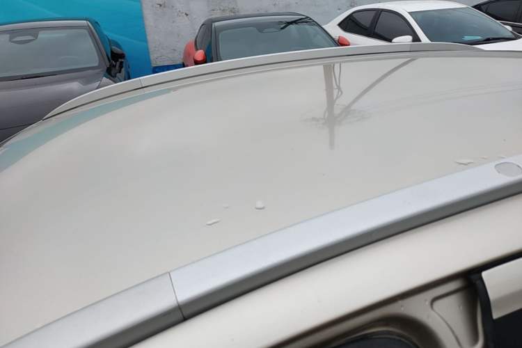 Used Geely Auto Vision X3 2017 1.5L Manual Elite Model Roof