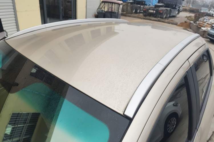 Used Geely Auto Vision X3 2017 1.5L Automatic Elite Model Roof