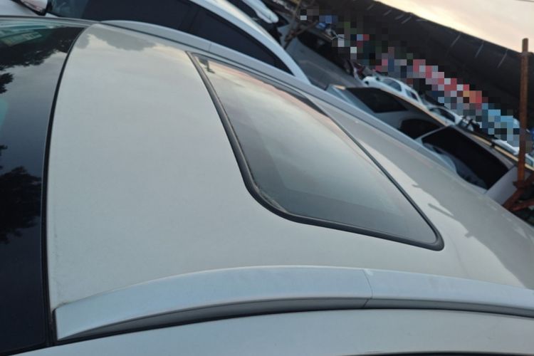 Used Geely Auto Vision X3 2017 1.5L Automatic Luxury Model Roof