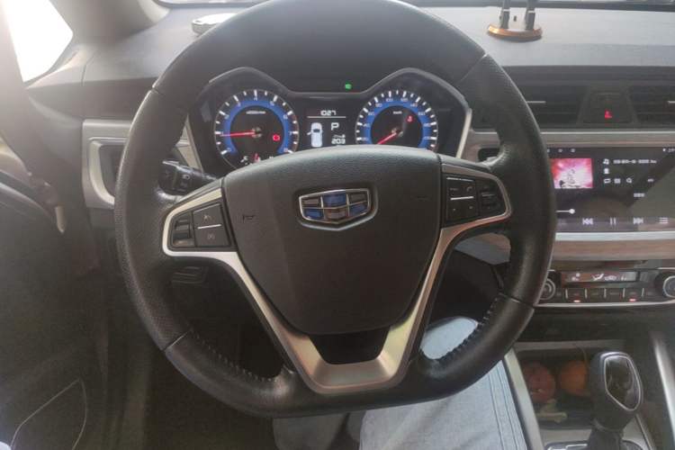 Used Geely Auto Vision X3 2017 1.5L Automatic Elite Model Steering Wheel