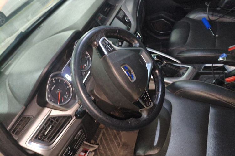 Used Geely Auto Vision X3 2017 1.5L Manual Elite Model Steering Wheel