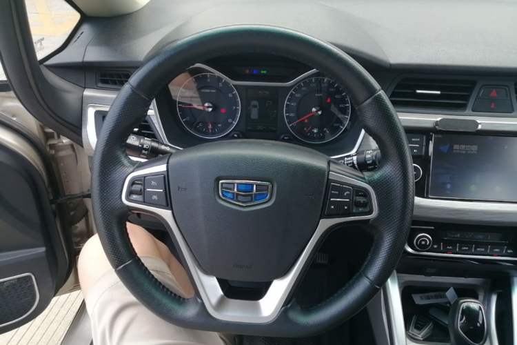 Used Geely Auto Vision X3 2017 1.5L Automatic Elite Model Steering Wheel