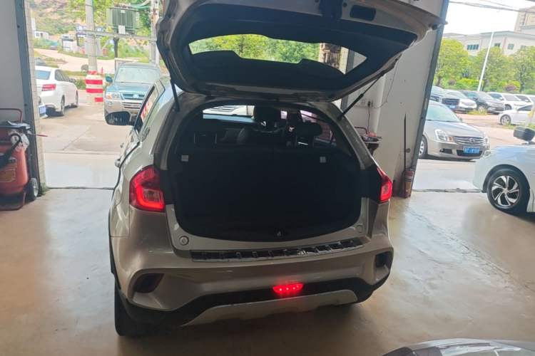 Used Geely Auto Vision X3 2017 1.5L Automatic Luxury Model Trunk