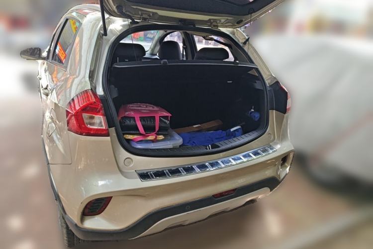 Used Geely Auto Vision X3 2017 1.5L Automatic Elite Model Trunk