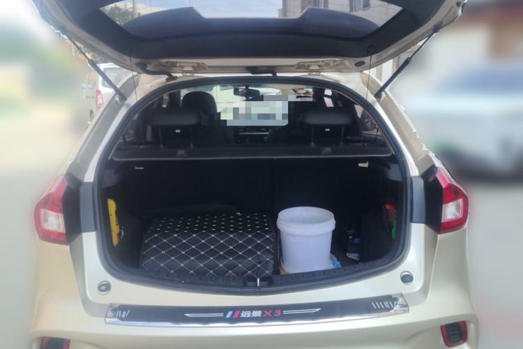 Used Geely Auto Vision X3 2017 1.5L Manual Elite Model Trunk