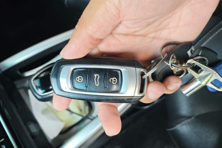 Used Geely Auto Vision X3 2017 1.5L Automatic Elite Model Vehicle Key
