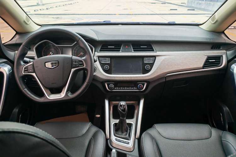 Used Geely Auto Vision X3 2018 1.5L Automatic Anniversary Edition Interior 1