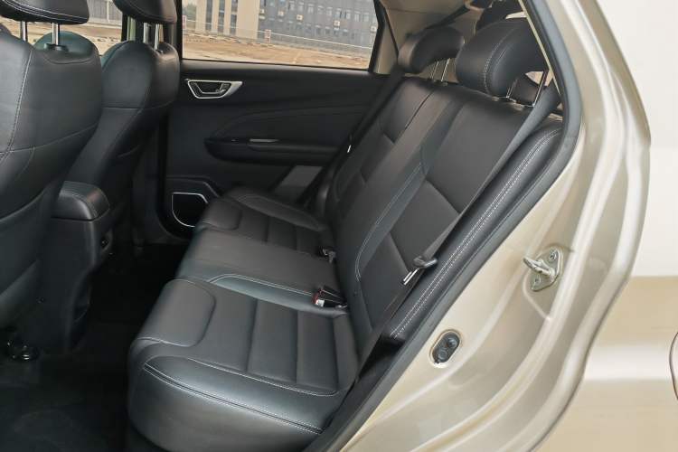 Used Geely Auto Vision X3 2018 1.5L Automatic Anniversary Edition Interior 3